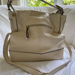 Francesca's Collections Cream Shoulder Bag
